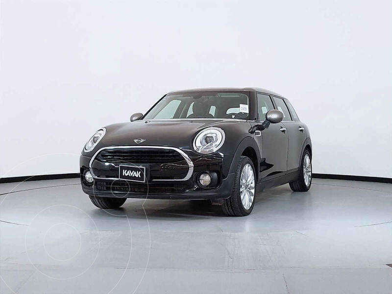 Foto MINI Cooper Clubman Chili Aut usado (2019) color Negro precio $448,999