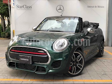 MINI Cooper Convertible Convertible usado (2017) color Verde precio $420,000