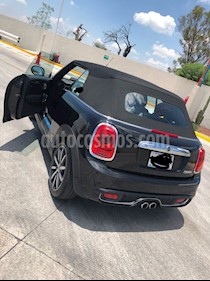 MINI Cooper Convertible S Hot Chili Aut usado (2016) color Negro Medianoche precio $300,000