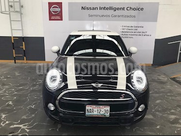 Foto venta Auto Seminuevo MINI Cooper S Hot Chili Aut (2016) color Negro precio $325,900