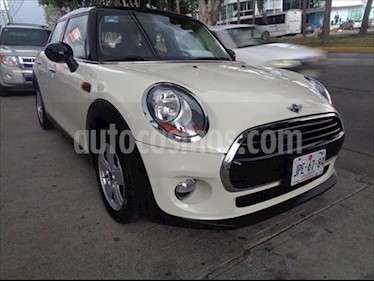 foto MINI Cooper S Salt 5 Puertas Aut usado (2018) color Beige precio $299,000
