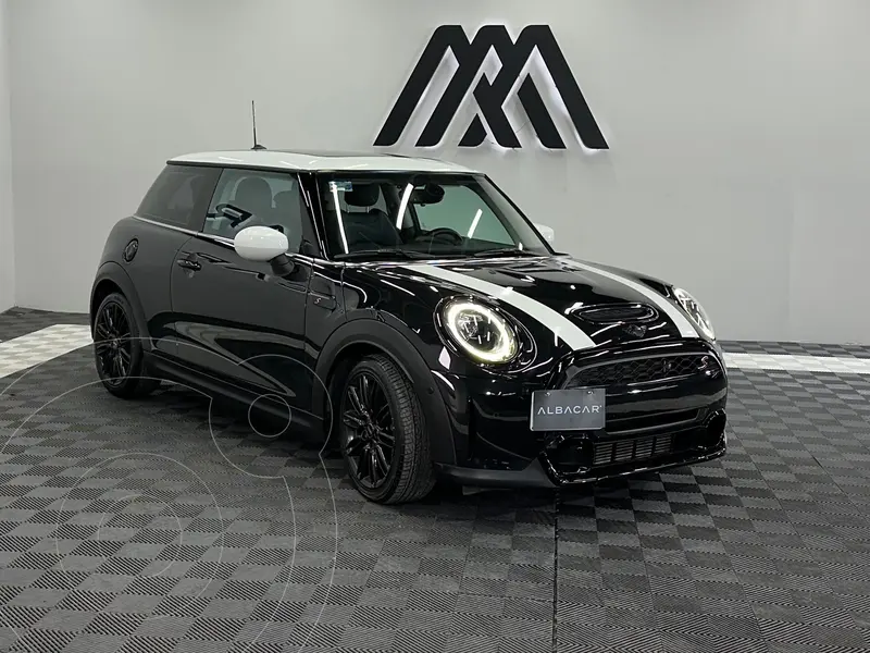 Foto MINI Cooper S Salt 5 Puertas Aut usado (2023) color Negro precio $479,999