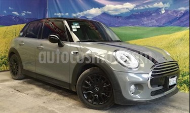 foto MINI Cooper S Chili 5 Puertas Aut usado (2016) color Gris precio $255,000