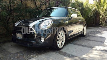 Foto MINI Cooper S Salt Aut usado (2015) color Gris precio $193,000