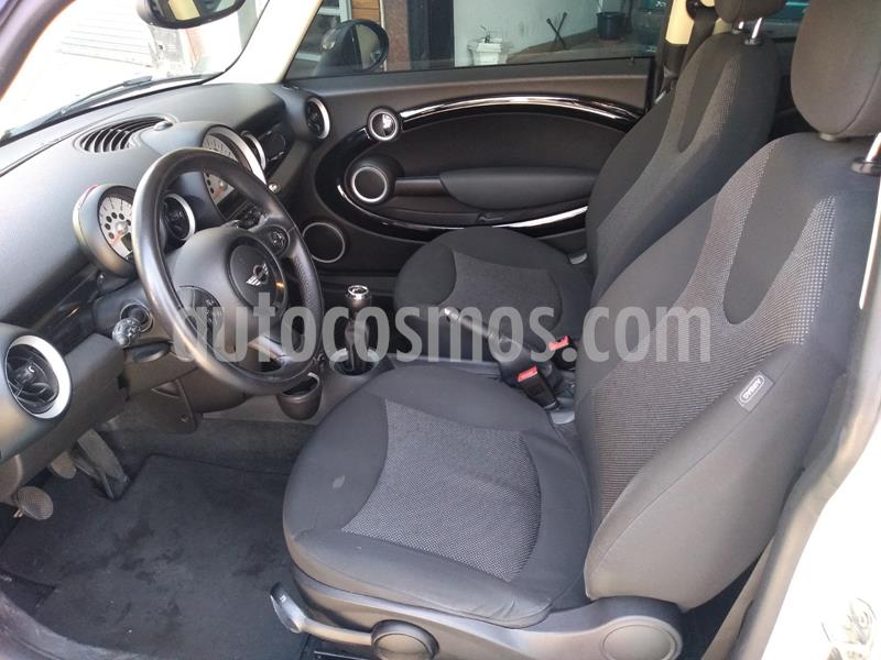 MINI Cooper Pepper S usado (2013) color Gris Plata precio u$s11.900