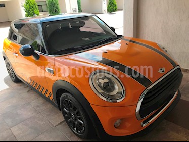 foto MINI Cooper Chili usado (2016) color Naranja precio $260,000