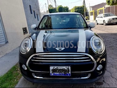 MINI Cooper Pepper usado (2015) color Negro precio $2,250,000