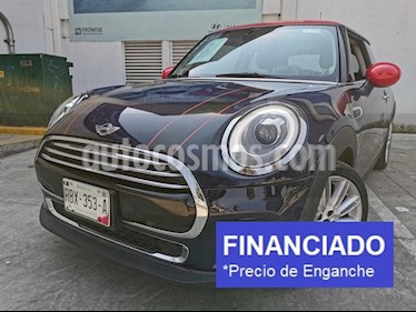 MINI Cooper Pepper usado (2018) color Azul Cosmico precio $80,000