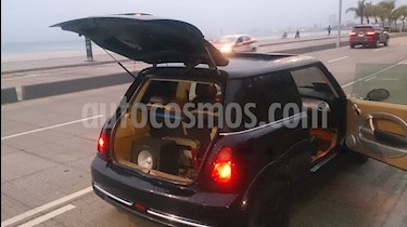 MINI Cooper Pepper 5 Puertas usado (2005) color Negro precio $90,000