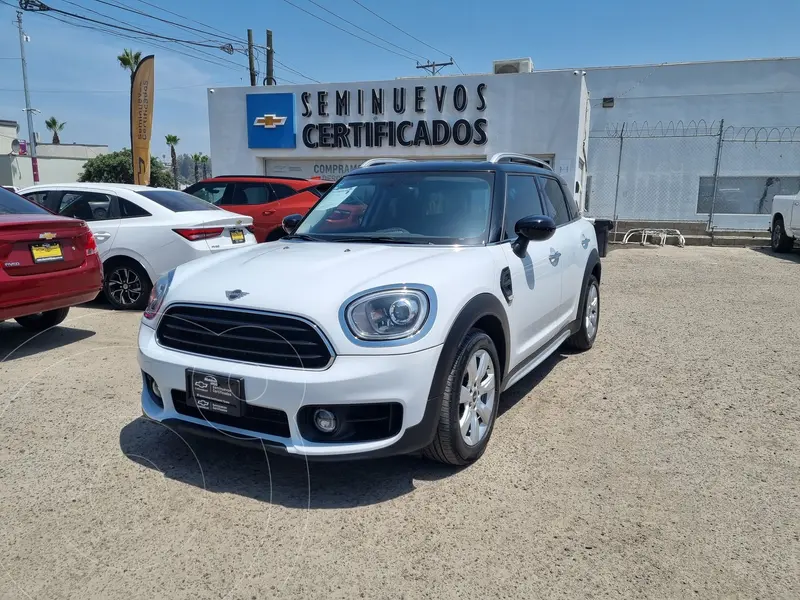 Foto MINI Countryman Cooper Classic Aut usado (2020) color Blanco precio $450,000