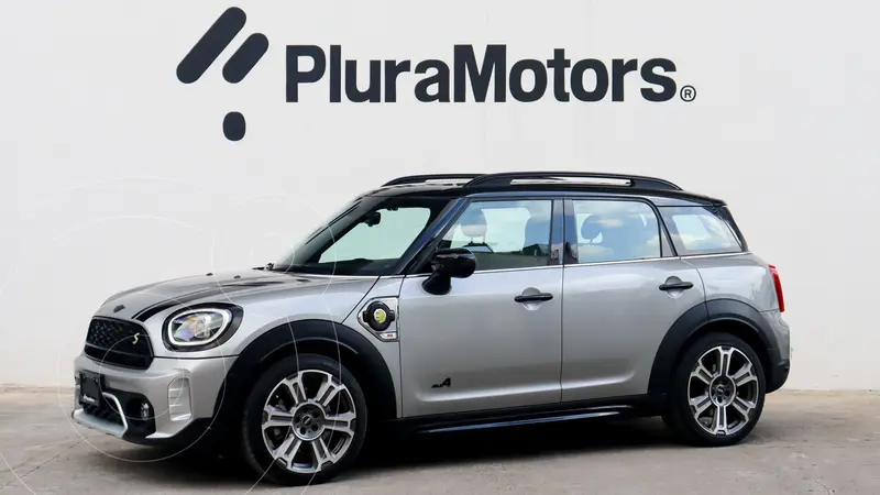 Foto MINI Countryman Cooper Untamed Aut usado (2024) color plateado precio $851,000