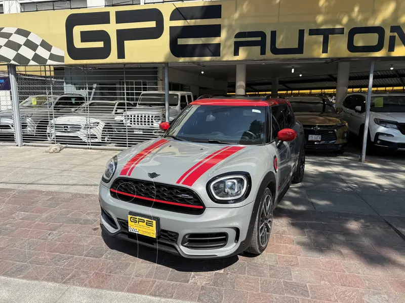 Foto MINI John Cooper Works Countryman iconic Aut usado (2023) color Gris financiado en mensualidades(enganche $133,000 mensualidades desde $10,866)