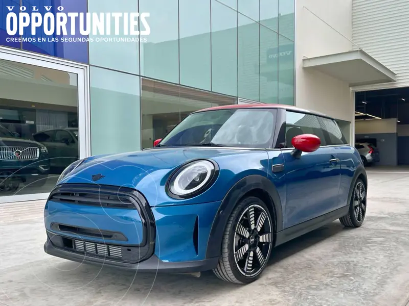 Foto MINI John Cooper Works 3 Doors usado (2024) color Island Blue precio $595,000