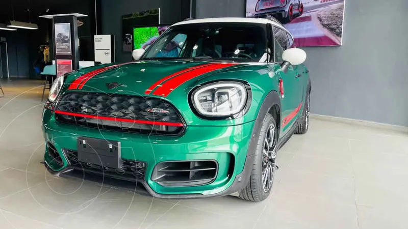 Foto MINI John Cooper Works Countryman iconic Aut usado (2024) color Verde financiado en mensualidades(enganche $218,416 mensualidades desde $21,547)