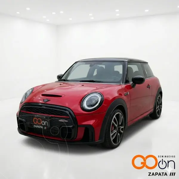 Foto MINI John Cooper Works Clubman iconic Aut usado (2024) color MIN JCCHILI RED precio $590,000
