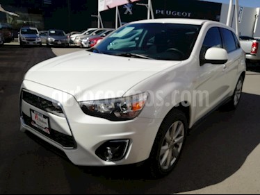 Foto venta Auto Seminuevo Mitsubishi ASX 2.0L SE (2014) color Blanco precio $199,000