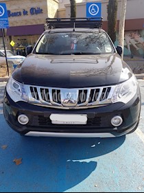 foto Mitsubishi L-200 2.4L Dakar 4x4 Aut usado (2016) color Negro precio $14.000.000
