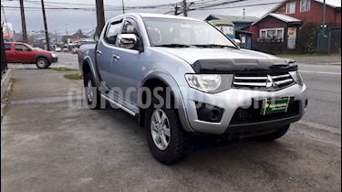 Foto venta Auto usado Mitsubishi L-200 2.5 Katana CRT Diesel 4X4 (2014) color Gris precio $12.990.000