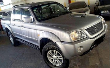 Foto venta Auto usado Mitsubishi L200 Sport 4x4 2.5 Sport HPE CD (2008) color Gris precio $365.000
