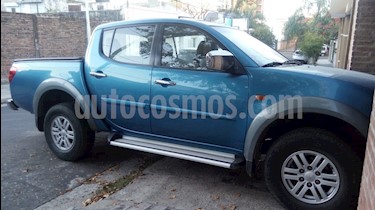 foto Mitsubishi L200 4x4 2.5 DI-D CD Aut usado (2008) color Celeste precio $550.000
