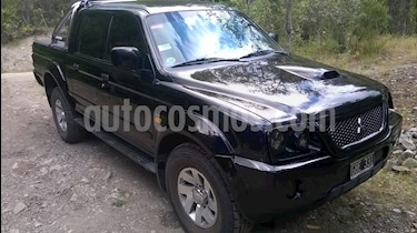 foto Mitsubishi L200 4x4 2.5 Sport HPE CD usado (2007) color Negro precio $410.000