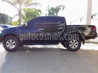 Foto venta Auto usado Mitsubishi L200 4x4 3.2 CR CD (2011) color Negro precio $560.000