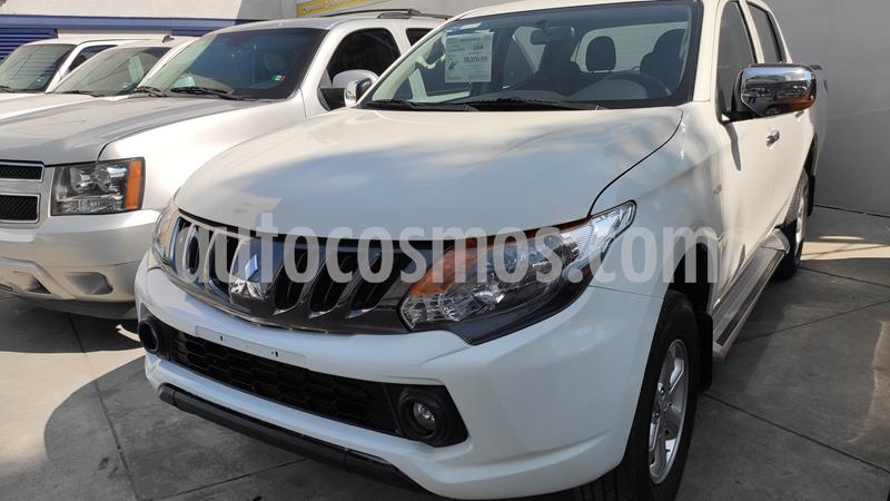 Mitsubishi L200 GLS 4x4 Diesel usado (2018) color Blanco precio $298,000