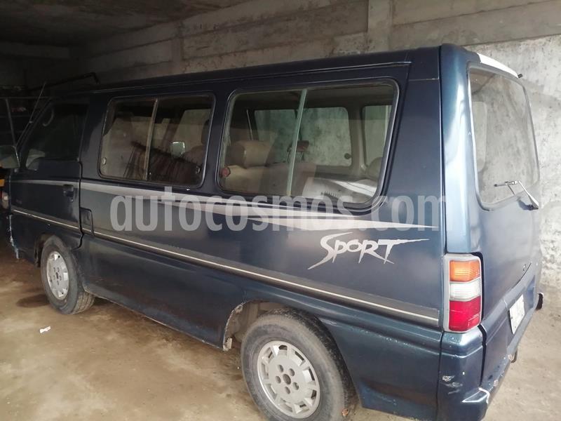 Mitsubishi L300 Wagon L4,2.0i A 1 3 usado (2006) color Azul precio BoF20.000