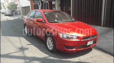 foto Mitsubishi Lancer ES CVT usado (2010) color Rojo Rally precio $115,000