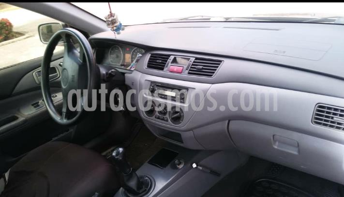 Mitsubishi Lancer GLX 1.6L usado (2011) color Gris precio BoF4.800