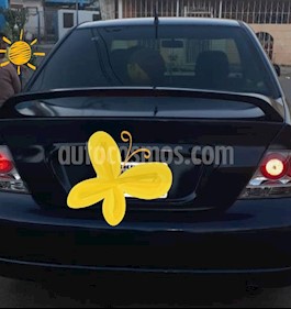 Mitsubishi Lancer Touring 2.0L usado (2006) color Azul precio BoF9.920.043