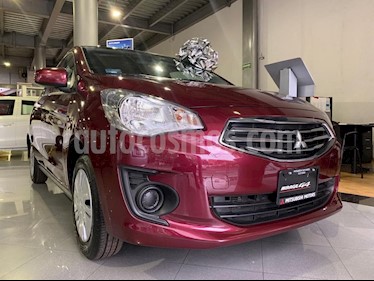 foto Mitsubishi Mirage G4 GLX nuevo color Rojo Vino precio $214,100