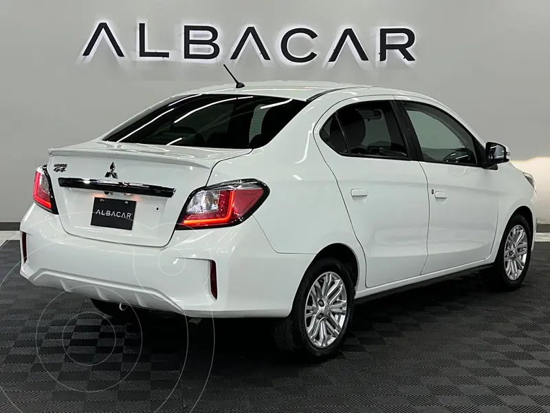 mitsubishi mirage-g4