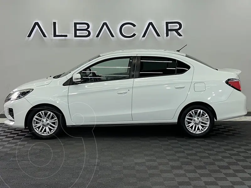 mitsubishi mirage-g4