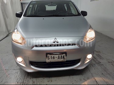 Foto Mitsubishi Mirage GLS CVT usado (2015) color Plata precio $96,000