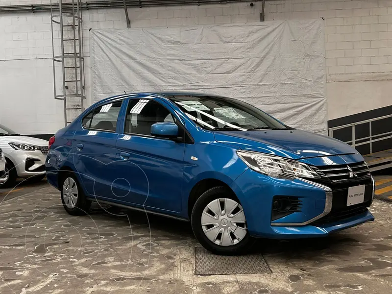 Foto Mitsubishi Mirage GLX CVT usado (2022) color Azul precio $195,000