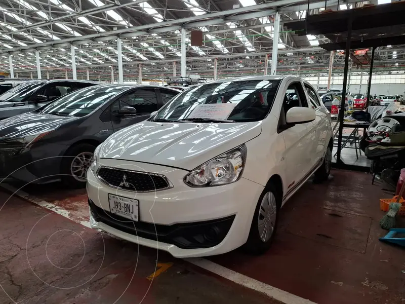 Foto Mitsubishi Mirage GLS usado (2019) color Blanco Perla financiado en mensualidades(enganche $48,500 mensualidades desde $3,950)