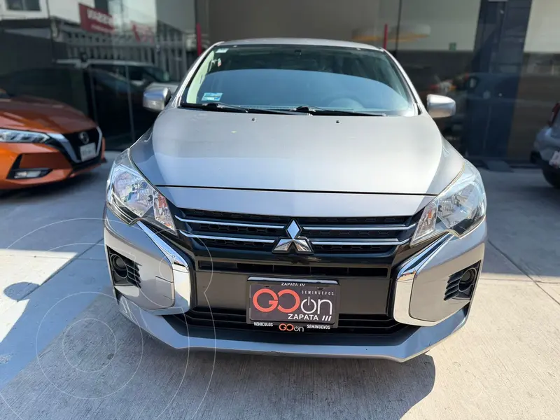 Foto Mitsubishi Mirage GLX CVT usado (2023) color Gris financiado en mensualidades(enganche $57,225 mensualidades desde $4,376)