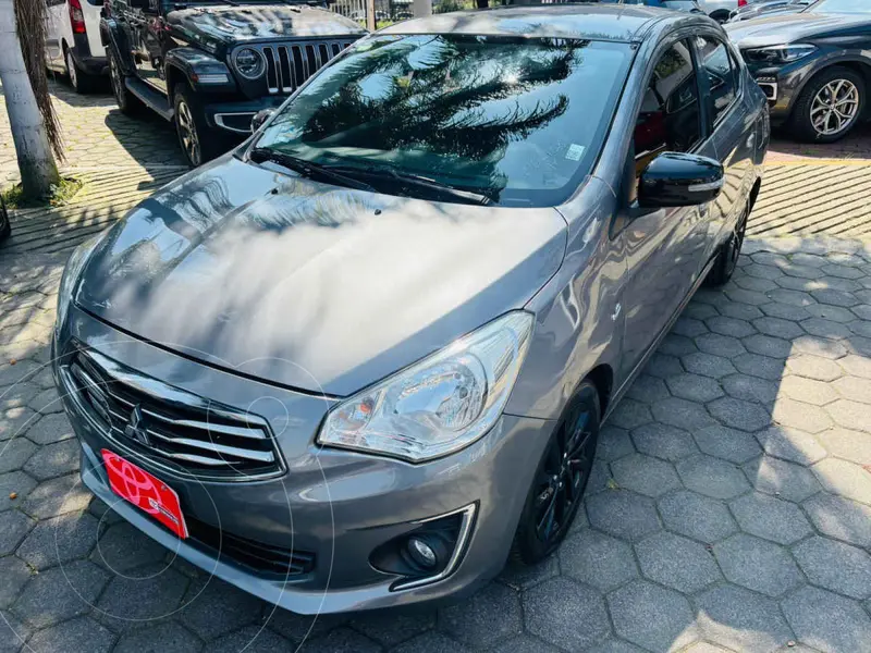 Foto Mitsubishi Mirage GLS CVT usado (2019) color Plata precio $167,000
