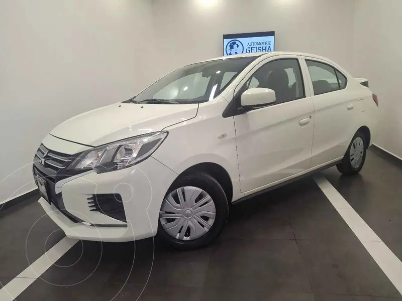 Foto Mitsubishi Mirage GLX usado (2025) color Blanco precio $295,000