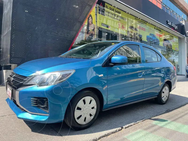 Foto Mitsubishi Mirage GLX CVT usado (2023) color Azul precio $197,000
