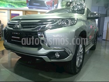 Foto venta Auto usado Mitsubishi Montero Sport GLX (2019) color Plata precio $599,700