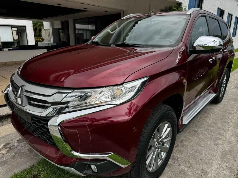 Foto Mitsubishi Montero Sport ES usado (2019) color Vino Tinto precio $440,000