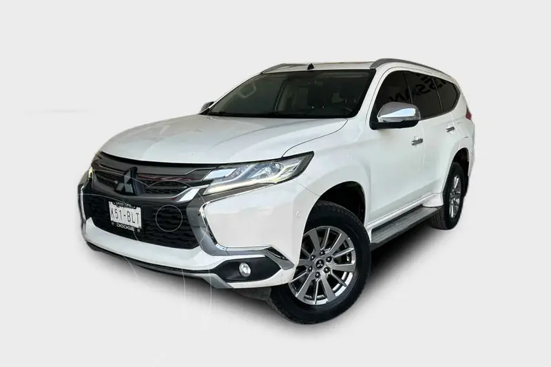 Foto Mitsubishi Montero Sport Advance 4X2 usado (2019) color Blanco precio $437,000