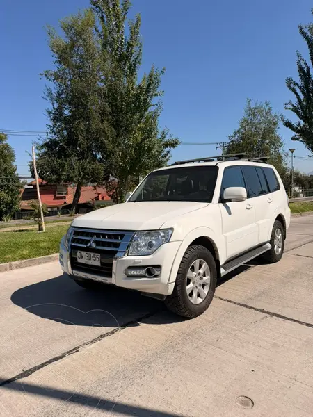 Foto Mitsubishi Montero 3.2L Diesel 4X4 Aut 5P usado (2017) color Blanco precio $26.900.000