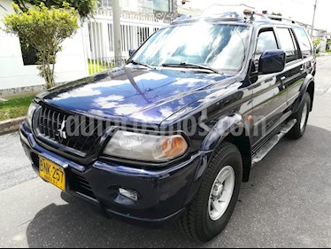 Mitsubishi Nativa Lujo Autom.- usado (2003) color Azul precio $29.900.000