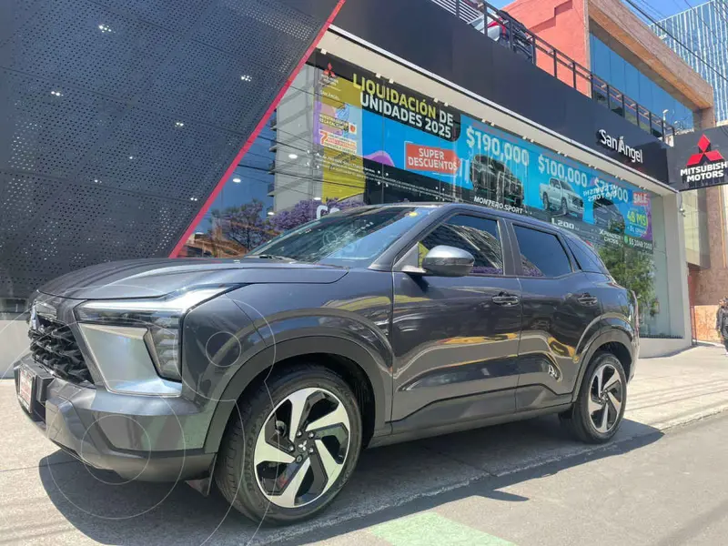 Foto Mitsubishi Outlander Sport SE Plus usado (2025) color Gris precio $409,000