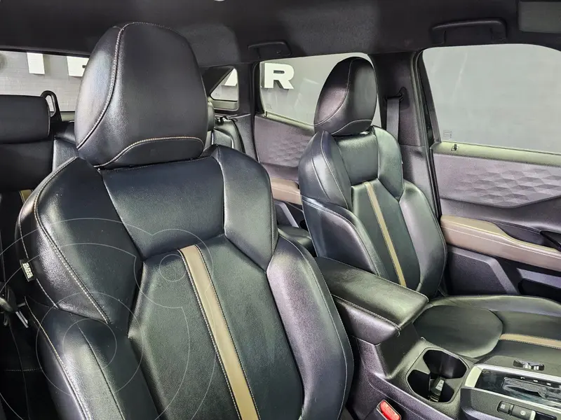 mitsubishi outlander-sport