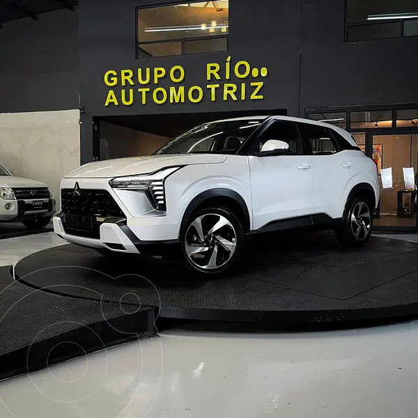 Foto Mitsubishi Outlander Sport SE Plus usado (2025) color Blanco precio $459,000