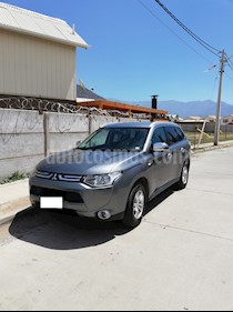 Mitsubishi Outlander 2.4 GL 4X2 Aut usado (2015) color Gris precio $9.250.000